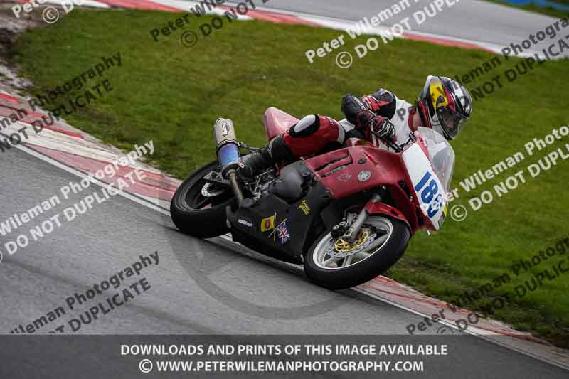 donington no limits trackday;donington park photographs;donington trackday photographs;no limits trackdays;peter wileman photography;trackday digital images;trackday photos